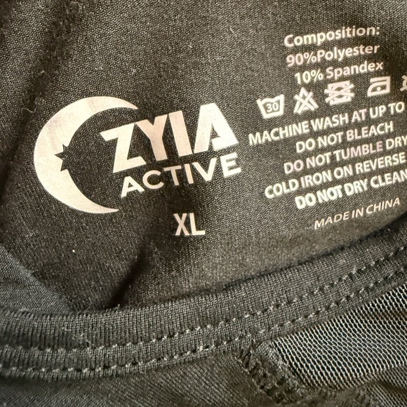 ZYIA Black Racer Back Women's Athletic Top - Picture 5 of 5